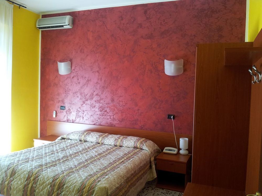 Hotel Frejus Collegno Ngoại thất bức ảnh