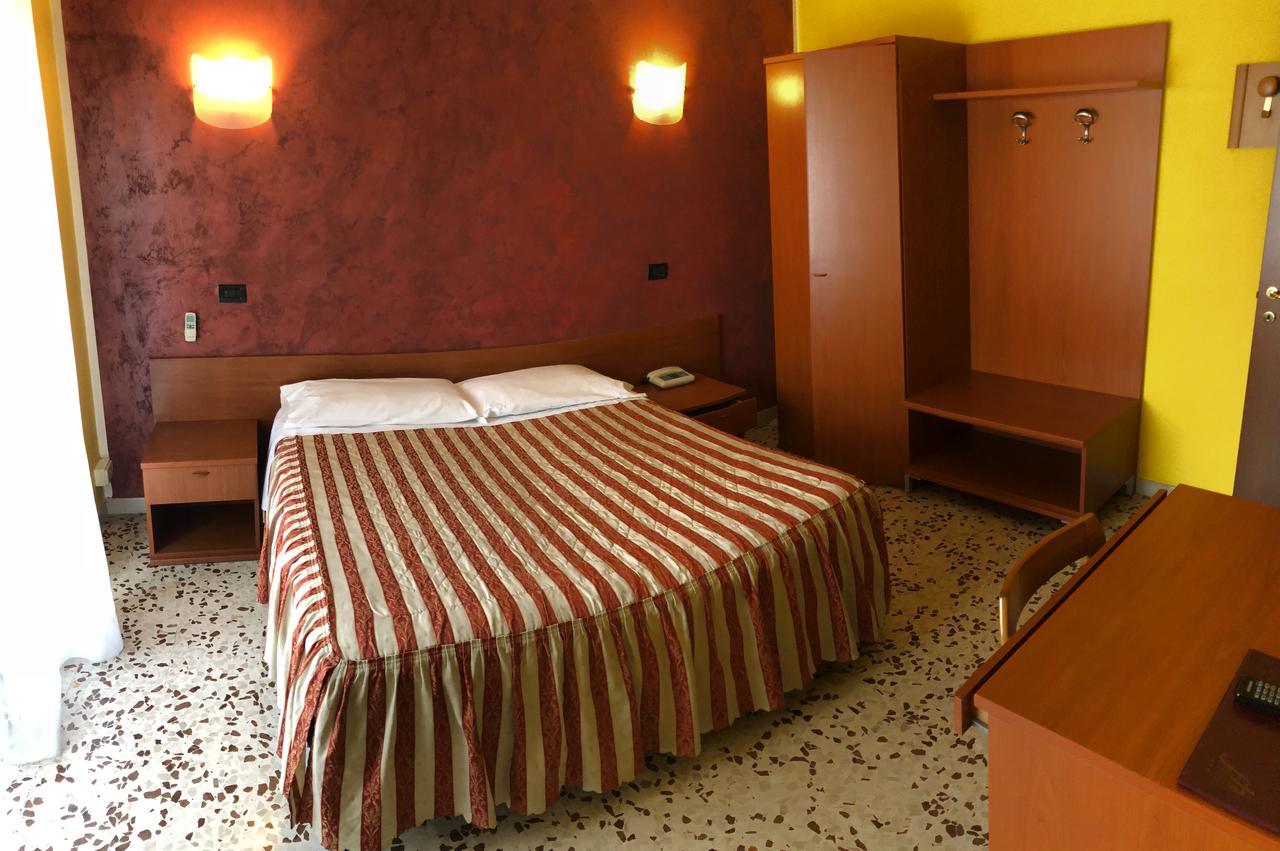 Hotel Frejus Collegno Ngoại thất bức ảnh