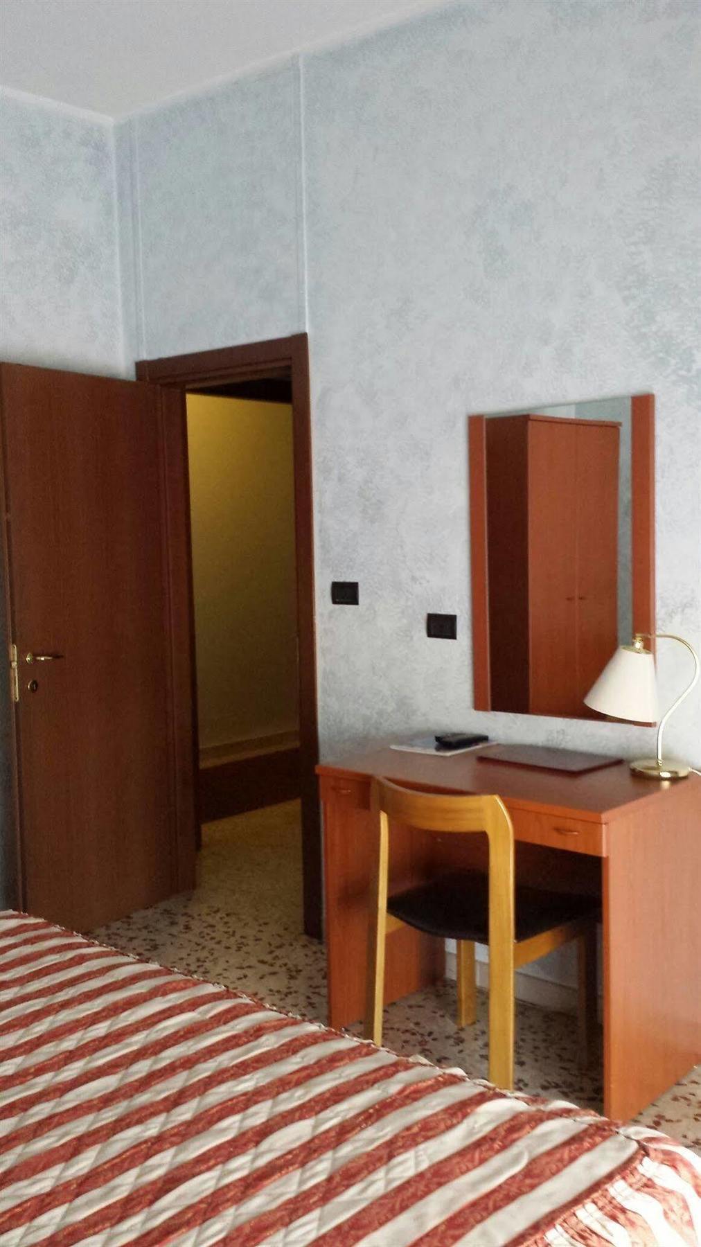 Hotel Frejus Collegno Ngoại thất bức ảnh