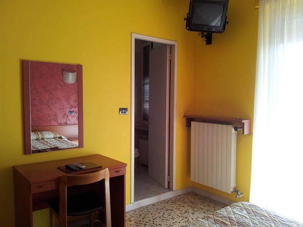 Hotel Frejus Collegno Ngoại thất bức ảnh
