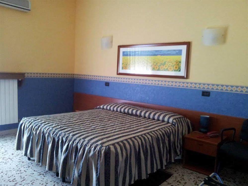 Hotel Frejus Collegno Ngoại thất bức ảnh